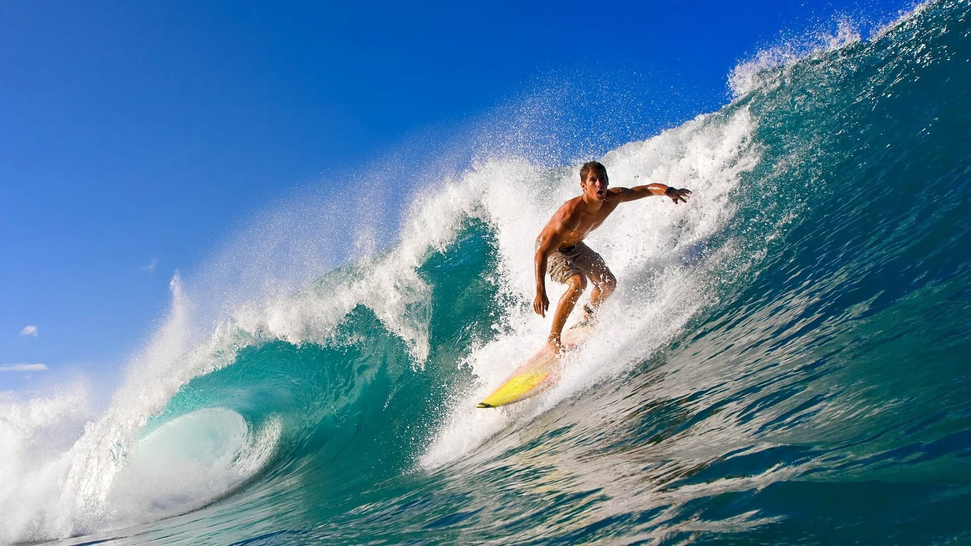 黄蜂前锋赛后鼓励年轻球员坚持专注细节，黄蜂小前锋