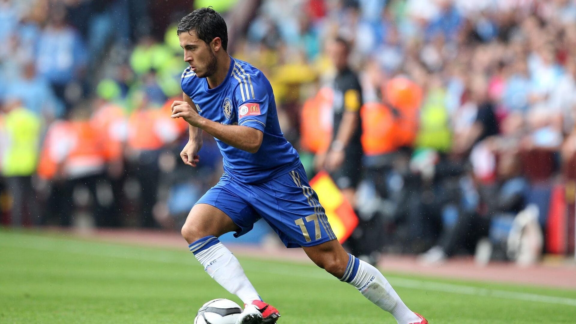 “西甲高潮不断，明星表现引爆全场”，西甲loading