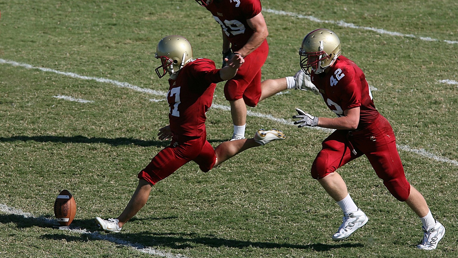 韩媒：伊朗雪地传控强到让韩国队迷失方向，伊朗发生雪崩致7死78伤